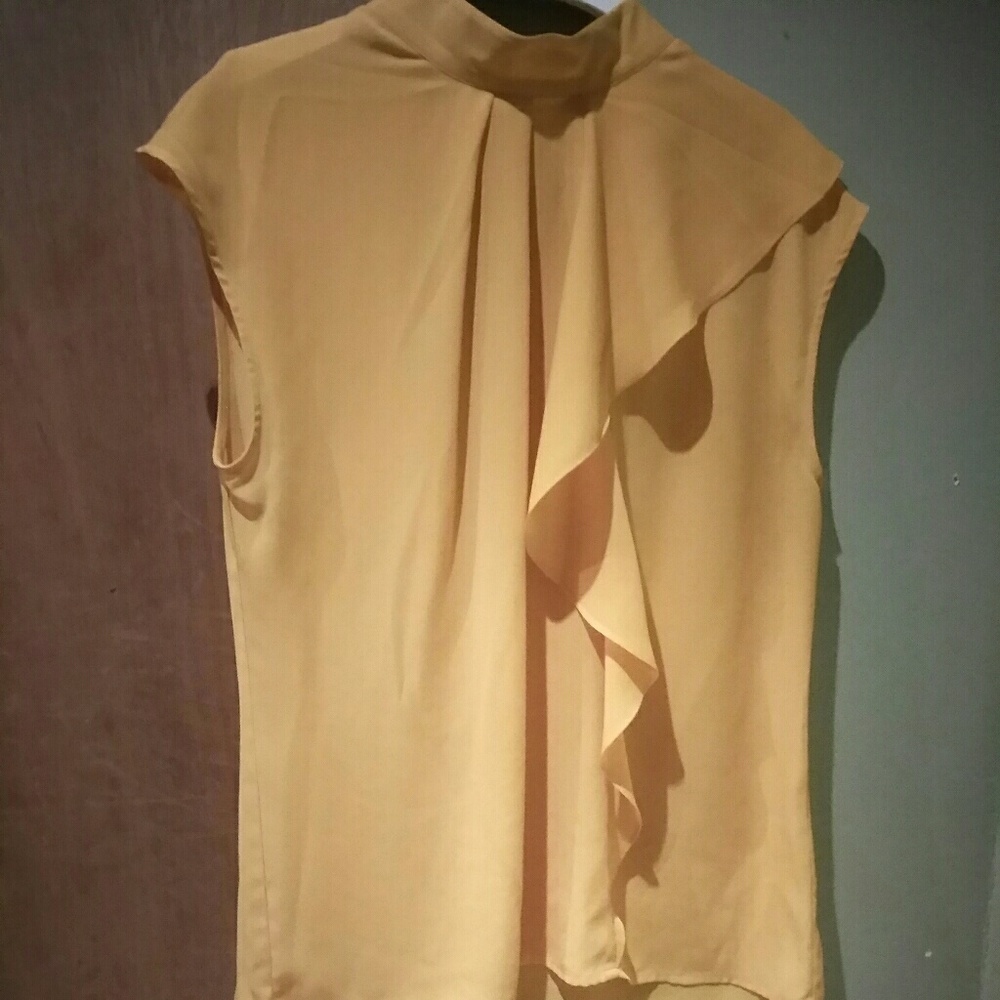 New York and Co. Sleeveless Shirt